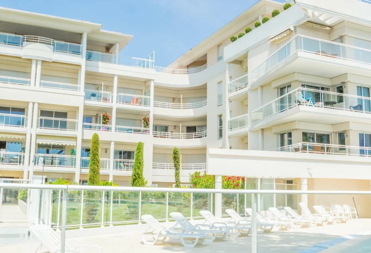 Sunlight Properties - Kahlua - Cannes - Sea front Frankreich